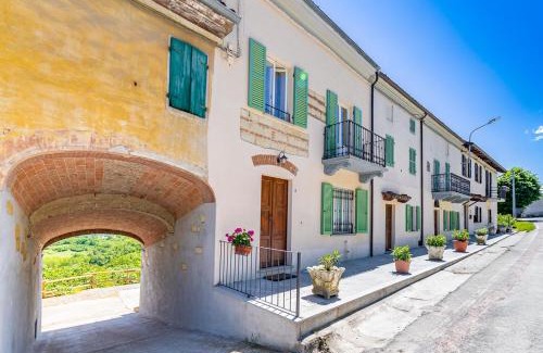 Gabiano House | Casa di nonna Ines 2 - Hideaway in Monferrato con Vista sulle Colline e Piscina