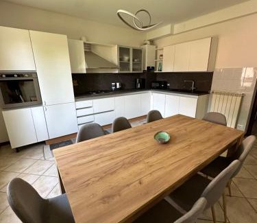 Dongo Apartment | Casa Di Pane