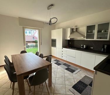 Dongo Apartment | Casa Di Pane