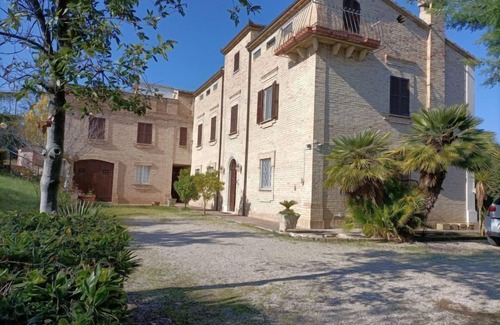 Citta Sant'Angelo House | Casa di Tonino by Interhome