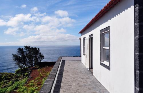 Calheta de Nesquim House | Casa do Baleeiro