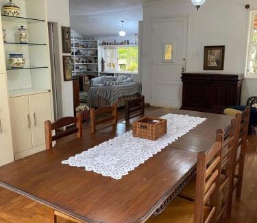 Miguel Pereira House | Casa do Ipe Amarelo