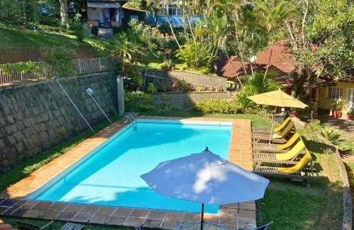 Miguel Pereira House | Casa do Ipe Amarelo