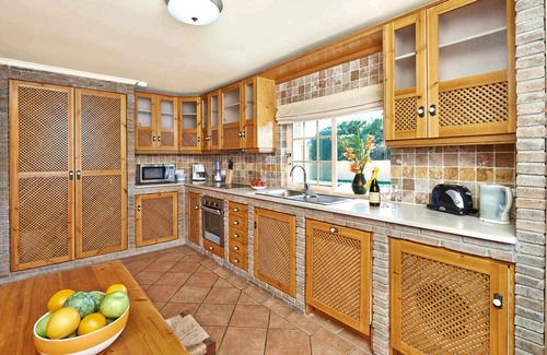 Almancil Villa | Casa do Ludo - Three Bedroom Villa, Sleeps 6