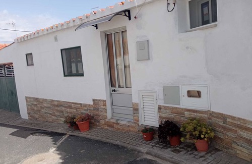 Santana de Cambas House | Casa do Rosa - Sleeps 6 - Parking - Wifi