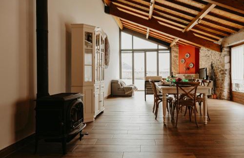 Areosa House | Casa do Sorrio - Slow Down, Live Now - uChill