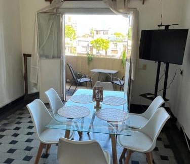 Montevideo Apartment | Casa Dos Avenidas 4 Dormitorios