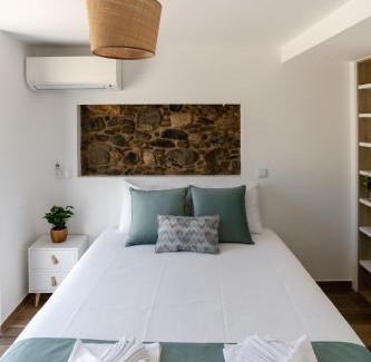 Miranda do Corvo House | Casa dos Copos - Drinks House