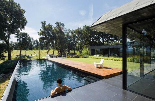 Molares House | Casa dos Sobreiros by LovelyStay