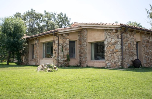 Villanueva De La Vera House | Casa ecológica en La Vera