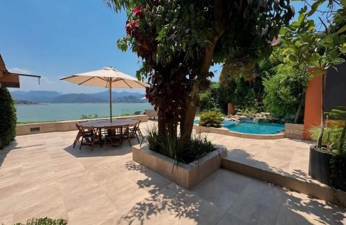 El Santuario Hotel | Casa el mirador-Valle de Bravo