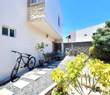 Tegucigalpa Villa | Casa el Roble Oeste, Minimalist