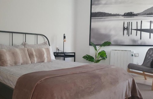 Soutomaior House | Casa en plena naturaleza al lado del rio Verdugo