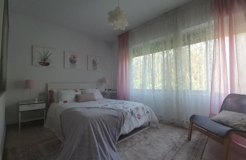 Soutomaior House | Casa en plena naturaleza al lado del rio Verdugo