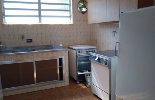 Coqueiral House | Casa Espaçosa Privada c/Piscina Churrasqueira e Área Gourmet