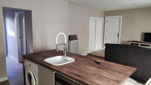 Arevalo Apartment | Casa Esperanza