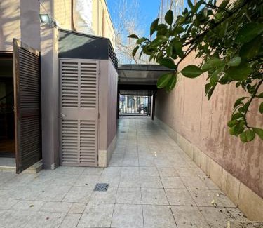 Mendoza City Center House | Casa Eusebio Blanco con patio parrilla y cochera en el centro de Mendoza