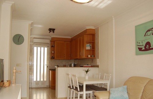 Almoradi House | Casa Feliz: House with a beautiful garden!