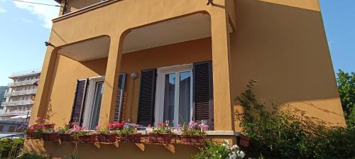 Pallanza Apartment | Casa fiori e lago
