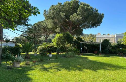 Lacona House | Casa Fiorita