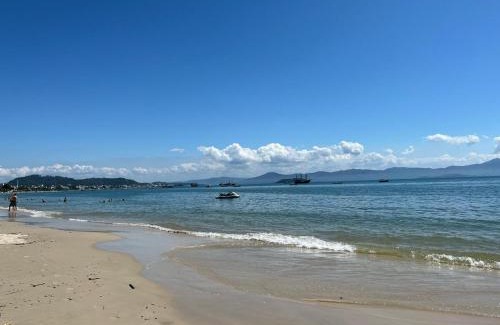 Ponta das Canas House | Casa Floripa B&B - locação de suítes privativas
