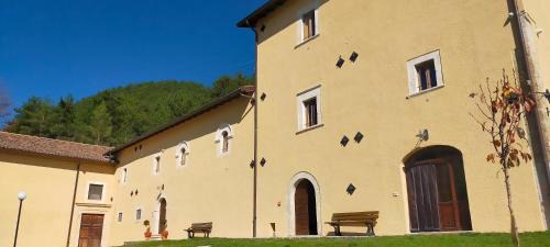 Pizzoli Bed & Breakfast | Casa Fra Ambrogio