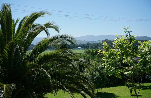 Campos y Salave Apartment | CASA GAYOL APARTMENT, NEAR THE PORCÍA BEACH