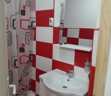 Tiha Bargaului Bed & Breakfast | Casa Geanina