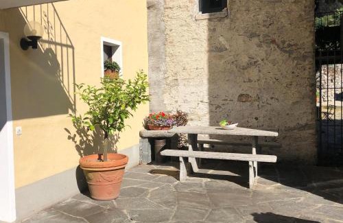 Terre di Pedemonte House | Casa Gialla by Fewotessin