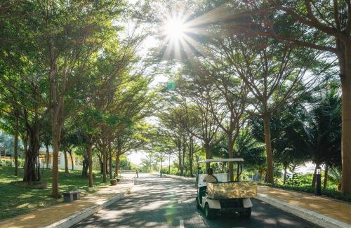 Phu Hai Beach Apartment | Casa Home - Ocean Melody - Beach Front 3br Apartment