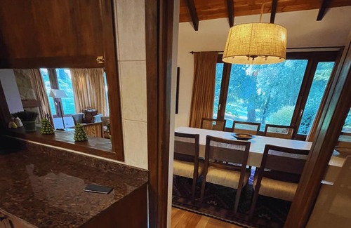 San Carlos de Bariloche House | Casa Hoyo 5 - Arelauquen Golf & Country Club Bariloche