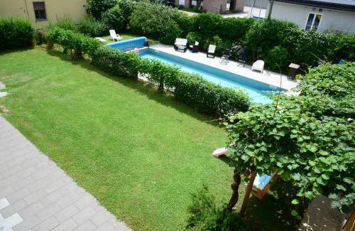 Bagni di Lucca House | Casa Hydrangea con piscina e giardino