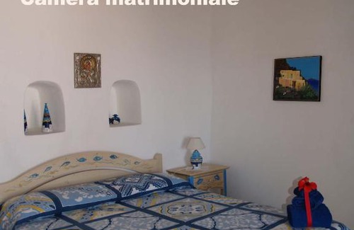 Alicudi Porto House | Casa Ibiscus Resort