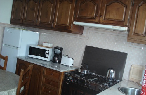 Sao Roque do Pico House | Casa Ilha do Pico - Free Wi-Fi, 200m from natural pools and 50m from the sea
