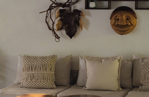 Quebrada Guadalejo Hotel | Casa Jacaranda Hotel Boutique by HMC - Cauca Viejo - Mayores de 14 años