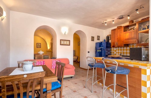 Sedini Apartment | Casa Janas - Three Bedroom Apartment, Sleeps 6
