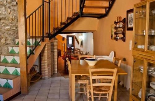 Azuara House | Casa Jara