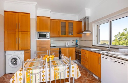 Azinhal e Amendoeira House | Casa Joaquim by Interhome