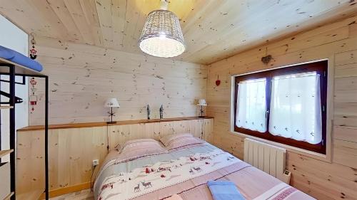 Saint-Veran Apartment | CASA-La Lobio foot of the slopes breathtaking views 4p