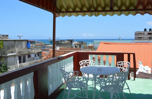 Baracoa House | Casa La Terraza de Baracoa Rafael y Adis