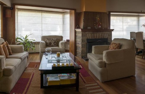 San Carlos de Bariloche House | Casa Labian Cabañas