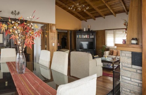 San Carlos de Bariloche House | Casa Labian Cabañas