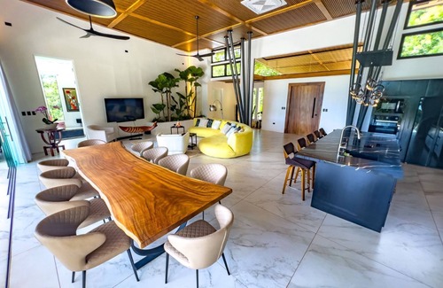 Montezuma Villa | Casa Laguna