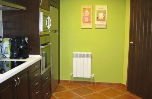 Polenino Cottage | Casa Las Almenadas for 8 people expandable to 10