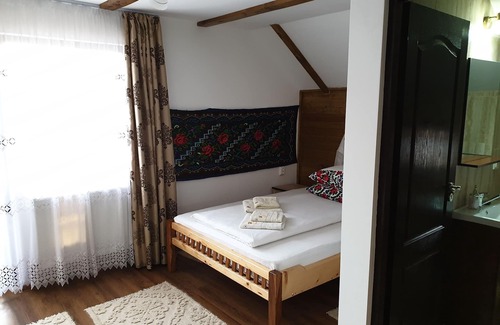 Breb House | Casa Leca Breb - Farm stay + Breakfast included