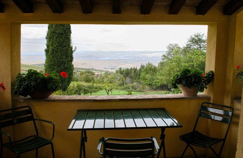 Castiglione d'Orcia Apartment | Casa Letizia nel parco della Val d'Orcia vicino a Terme e M. Amiata