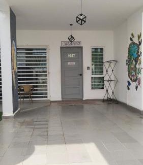 Wakaf Che Yeh House | Casa LiLa Homestay Private Pool Taman Kota Seribong Kota Bharu