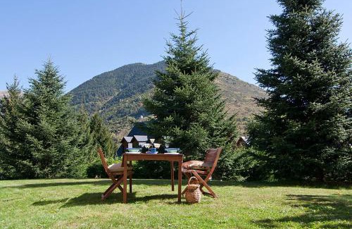 Vielha e Mijaran House | Casa Lola Pirene