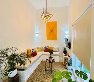 Sao Pedro House | Casa Longa Faro - Traditional Portuguese House with modern comforts