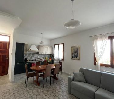 Castelbuono Apartment | Casa LORE